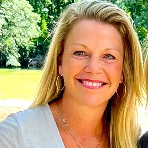 Meet your Posher, Ellen